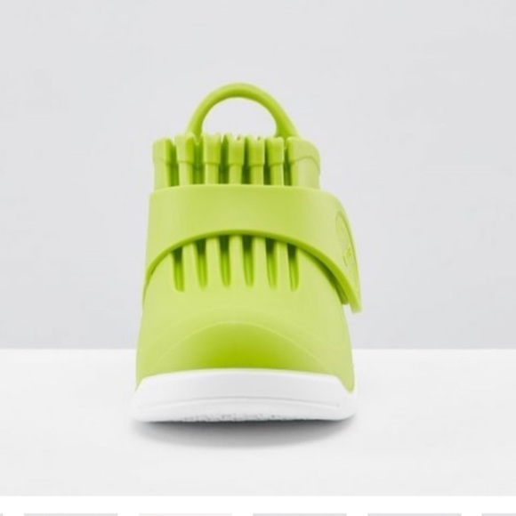 New!Whatever the Weather Butler RockhopperOvershoe - Picture 4 of 11